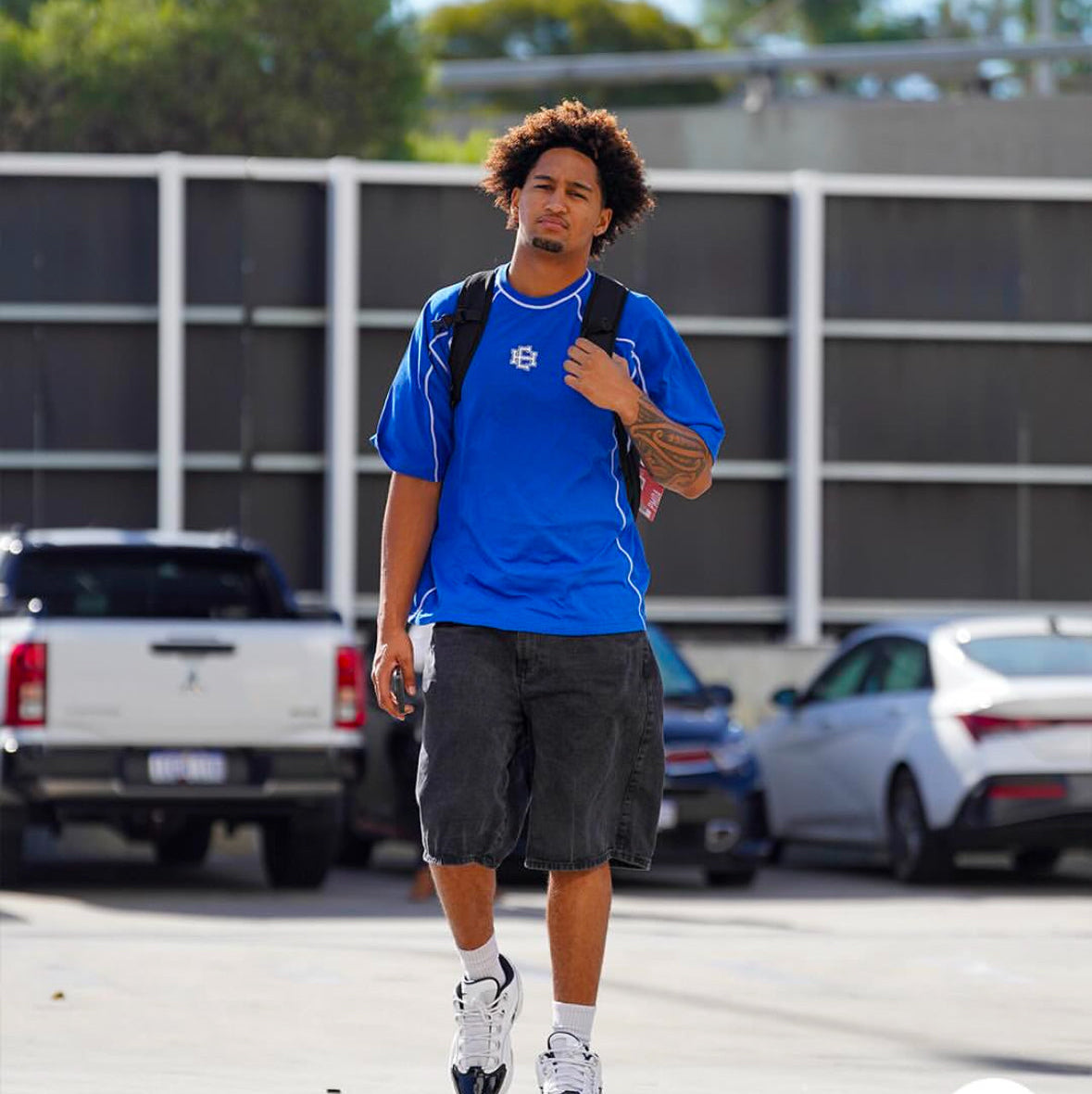 Reverse Stitch Blue & White