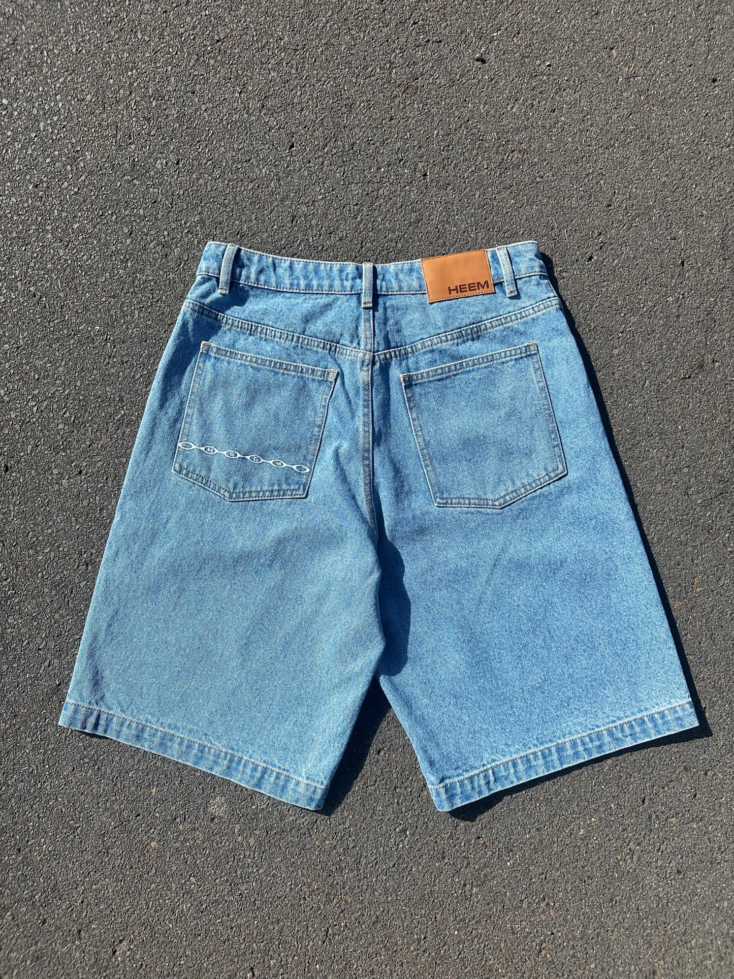 Blue ‘link up’ jorts