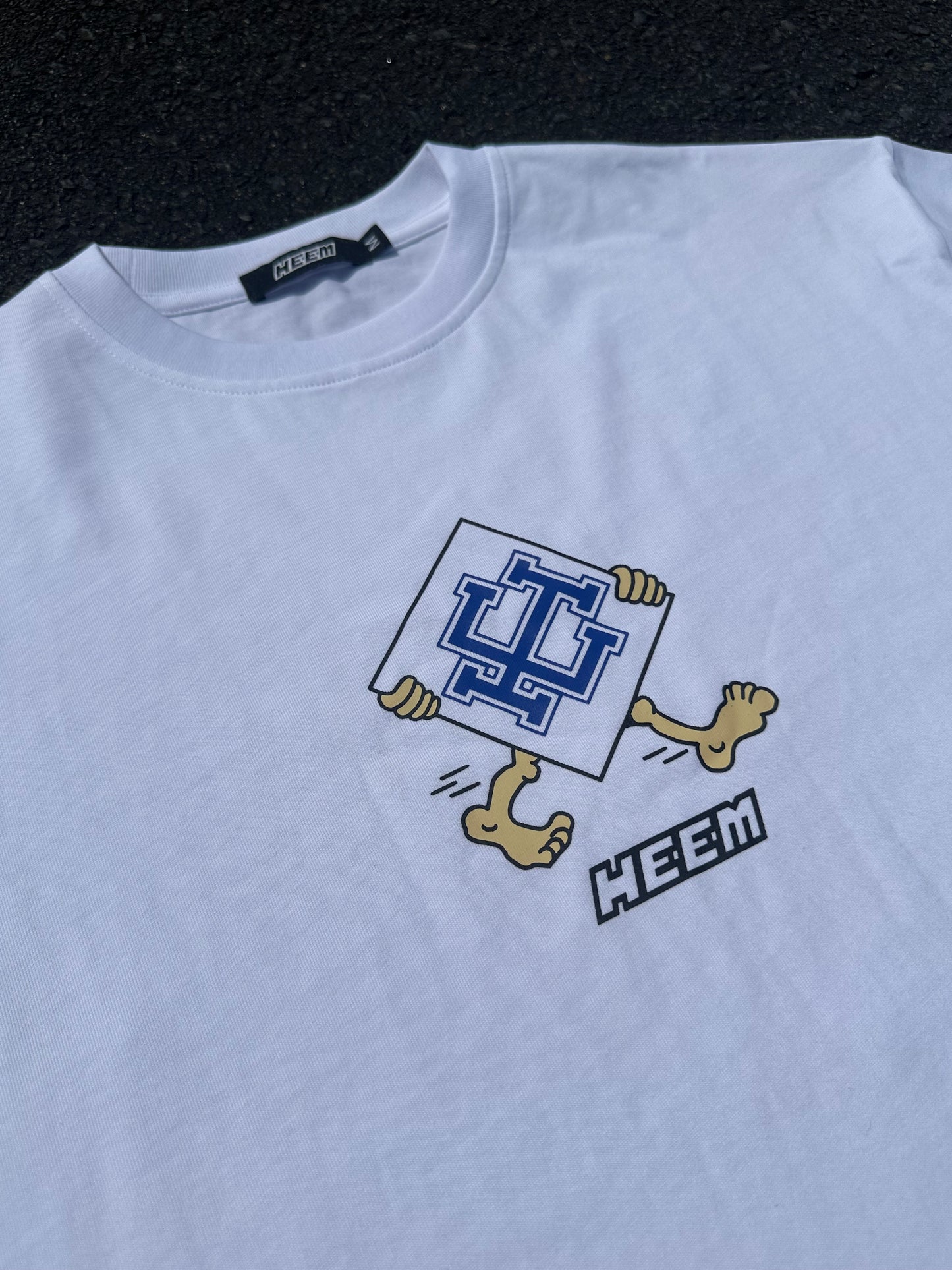 Blue & White ‘Sign Man’ Tee