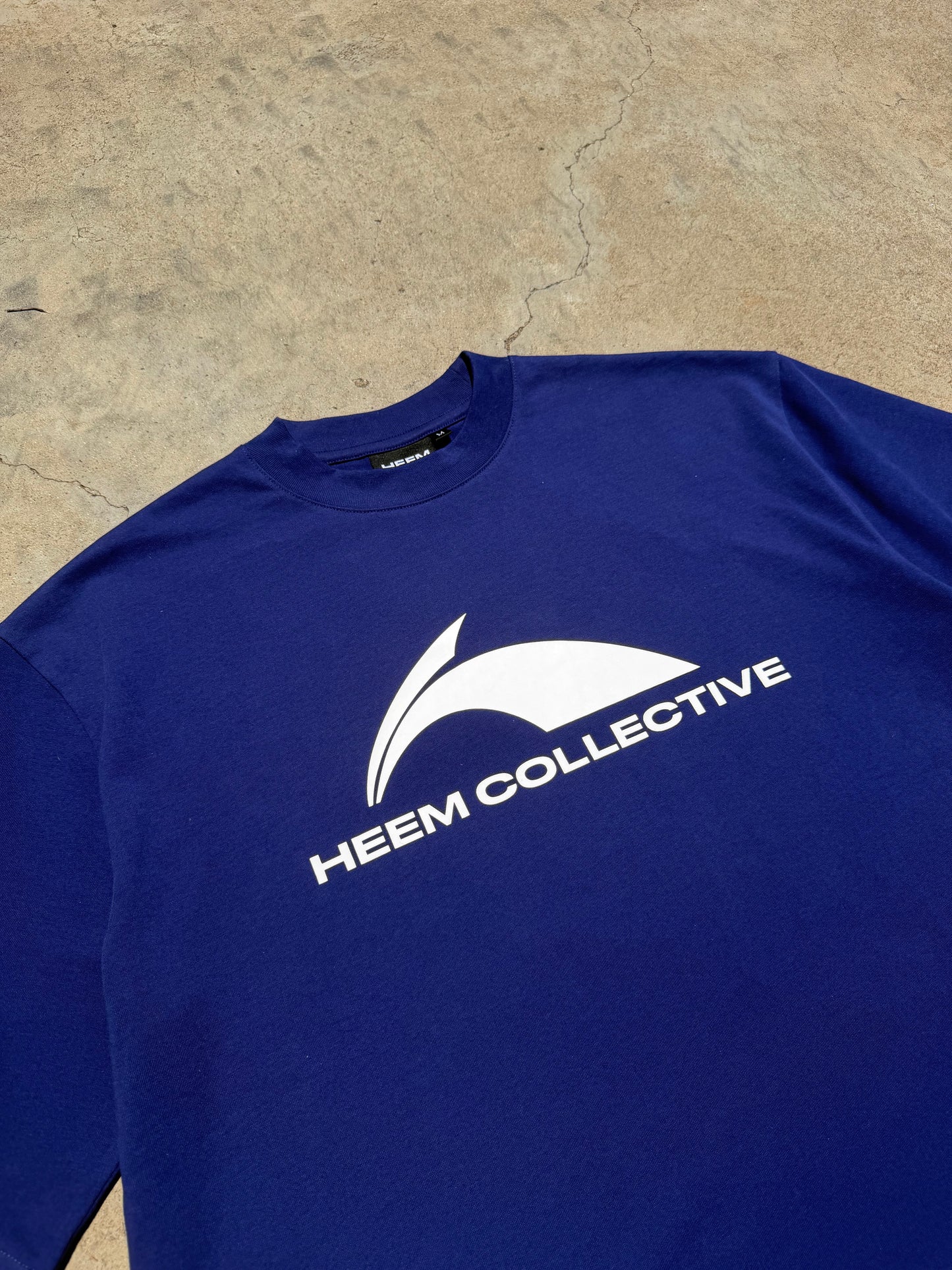 h Arc Tee